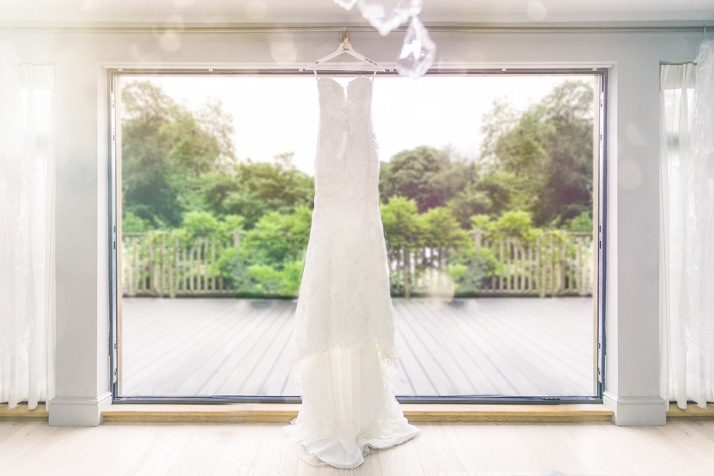photography editing, photo retouching, image culling, post-processing, outsourced editing, lightoom, photoshop, private editor